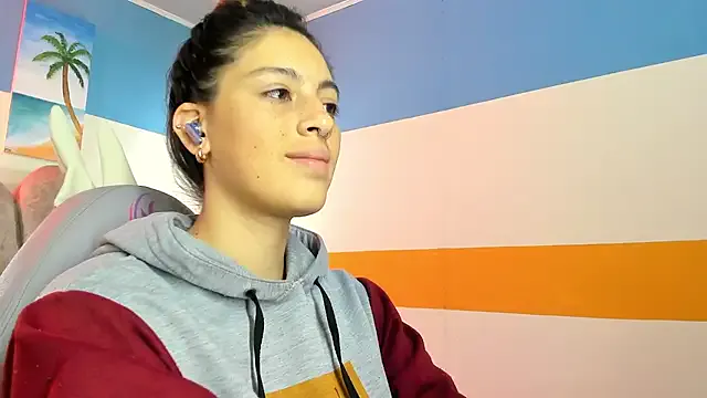 Girls: try live performances with matured performers, from dancing to quirks, in a variety of beautiful sex cams.