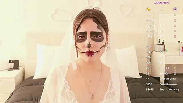 MoonliteDiva from StripChat is Freechat