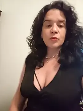 MoritaSalvaj from StripChat is Freechat