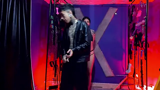 Mr_Alejandra_bdsm from StripChat is Freechat