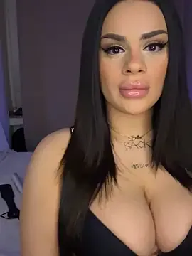 mrsbellanova from StripChat is Freechat