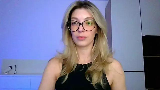 ms_Adelina from StripChat is Freechat