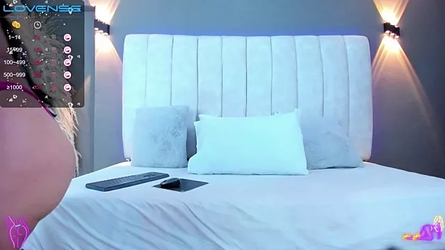 Girls: try live performances with matured performers, from dancing to quirks, in a variety of beautiful sex cams.