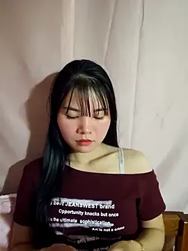 Mylove-here from StripChat is Freechat