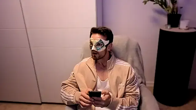 Mystery_Mark from StripChat is Freechat