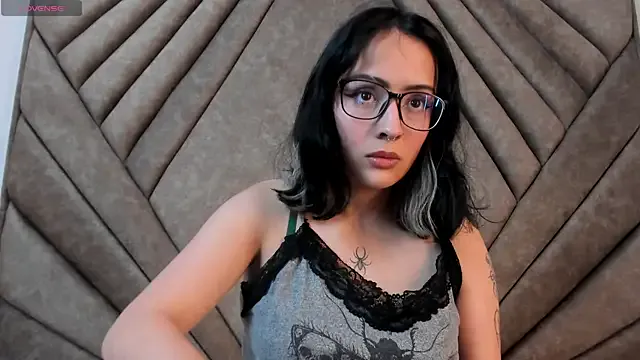 Mythical_Girl from StripChat is Freechat