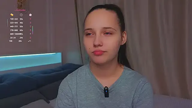 NadiaGnegy from StripChat is Freechat