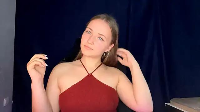 NadineFess from StripChat is Freechat