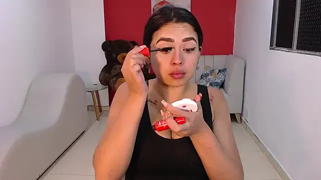 Girls: try live performances with matured performers, from dancing to quirks, in a variety of beautiful sex cams.