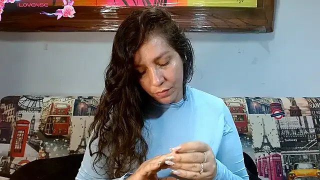 Naihroby from StripChat