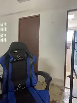 NakedMuse from StripChat is Freechat