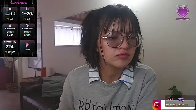 Girls: try live performances with matured performers, from dancing to quirks, in a variety of beautiful sex cams.