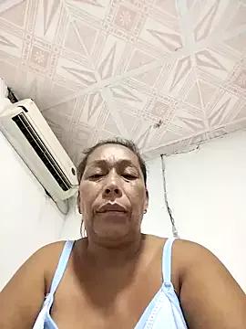 Naomi-Mature from StripChat is Freechat