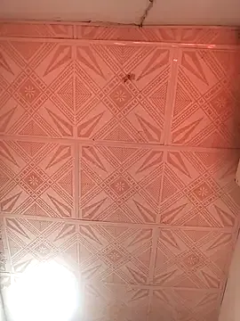 Naomi-Mature from StripChat is Freechat