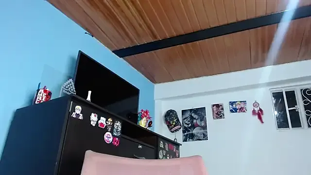 Girls: try live performances with matured performers, from dancing to quirks, in a variety of beautiful sex cams.