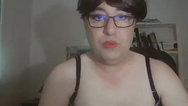 nataliacd from StripChat is Freechat