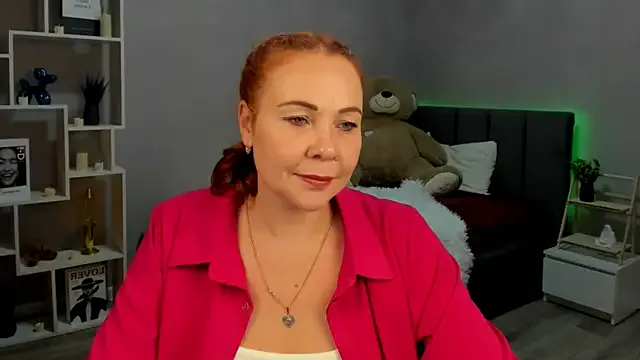 Girls: try live performances with matured performers, from dancing to quirks, in a variety of beautiful sex cams.