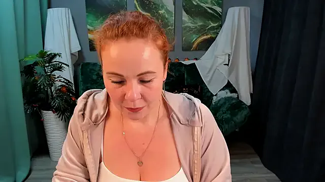 NataliKaminski from StripChat is Freechat