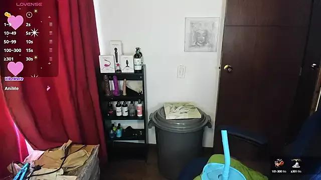 natasha777_v from StripChat