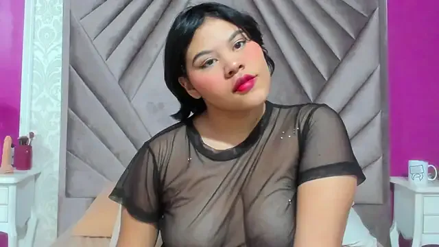 natasha_bigbooty from StripChat is Freechat