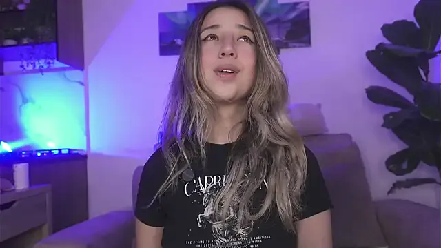 Natasna2 from StripChat is Freechat