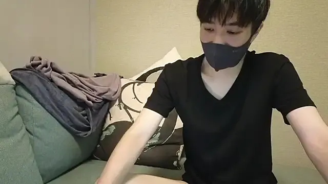 natesui from StripChat is Freechat
