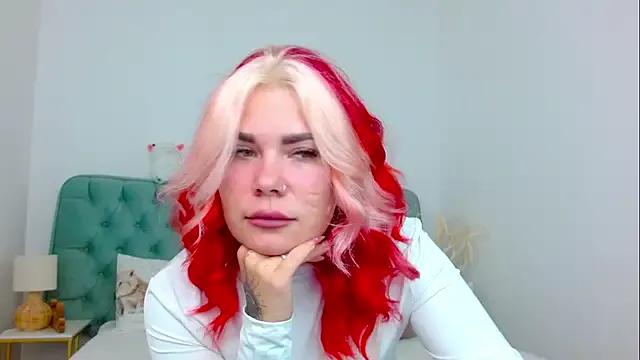 Naughty_kittyy1 from StripChat is Freechat
