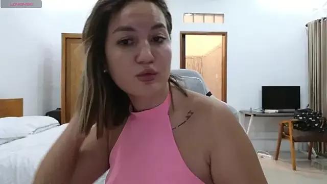 Girls: try live performances with matured performers, from dancing to quirks, in a variety of beautiful sex cams.