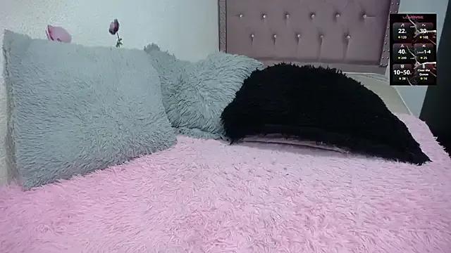 nenaa_stg from StripChat