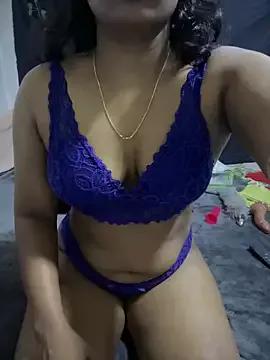 NethuQueen from StripChat is Freechat