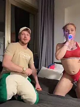 Girls: try live performances with matured performers, from dancing to quirks, in a variety of beautiful sex cams.