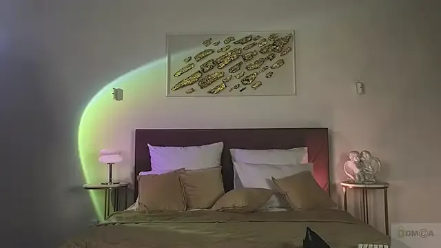 Nicole_Broown_ from StripChat is Freechat