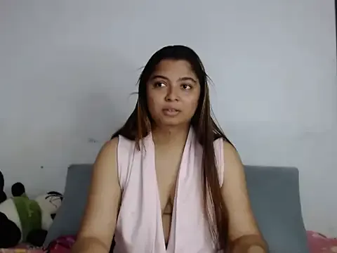 NicollGreen from StripChat is Freechat