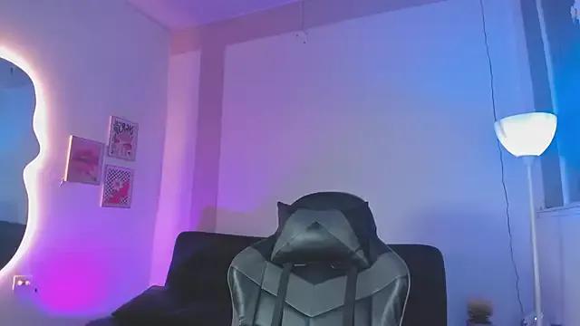 Nikkita_Dragon from StripChat is Freechat