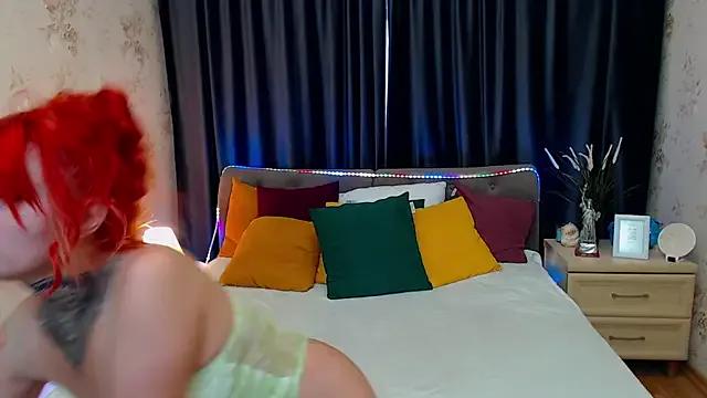 Nina_Blum_ from StripChat