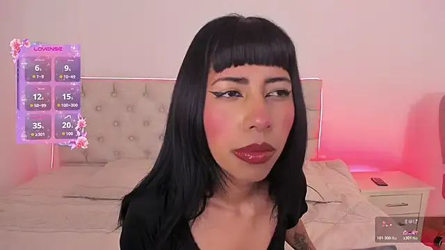 Nina_fox_0691 from StripChat is Freechat