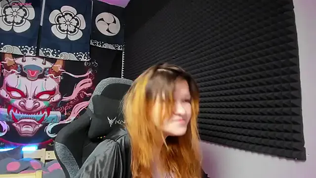 Nora_lovvvv from StripChat