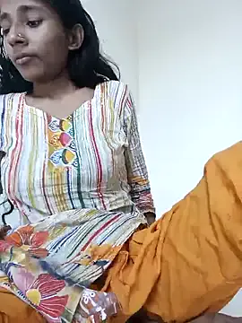 Noughty-sexy from StripChat is Freechat