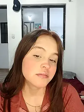 nucitaa-14 from StripChat is Freechat