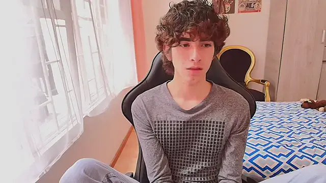 Girls: try live performances with matured performers, from dancing to quirks, in a variety of beautiful sex cams.