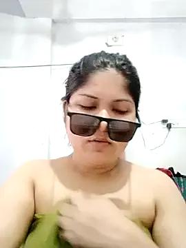 Nusrat-N from StripChat is Freechat
