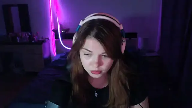 NutsGilmore from StripChat is Freechat