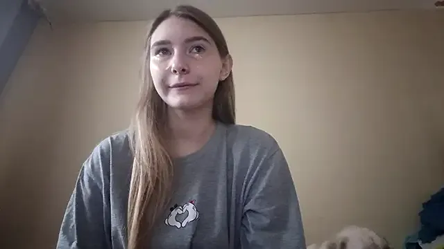 Nymera_flare from StripChat is Freechat