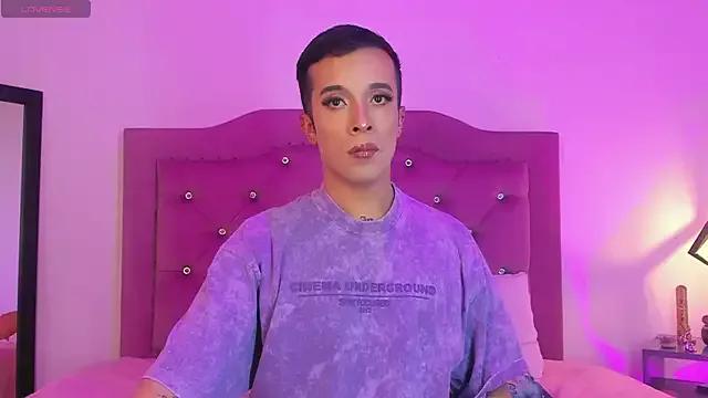 Girls: try live performances with matured performers, from dancing to quirks, in a variety of beautiful sex cams.