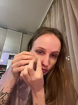 oceaneyes_lilu from StripChat is Freechat