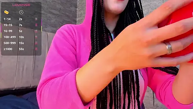 odett_rivas_ from StripChat is Freechat