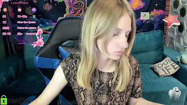 Girls: try live performances with matured performers, from dancing to quirks, in a variety of beautiful sex cams.