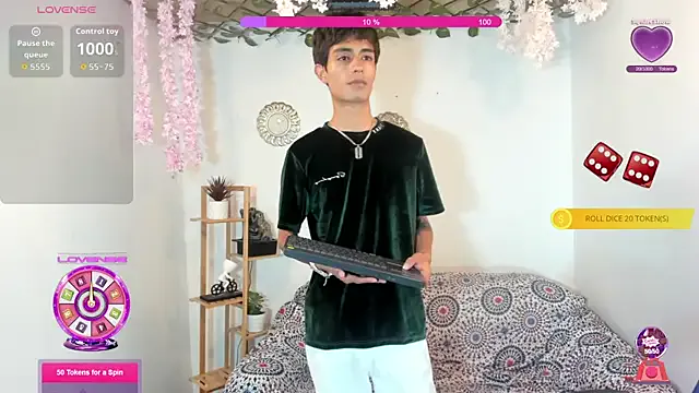 Girls: try live performances with matured performers, from dancing to quirks, in a variety of beautiful sex cams.