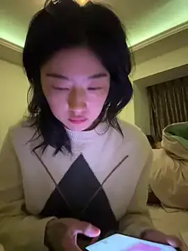 Olivia-l from StripChat is Freechat