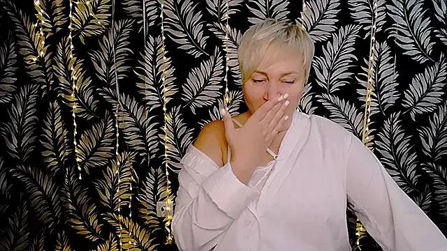 Olivia_playful from StripChat is Freechat